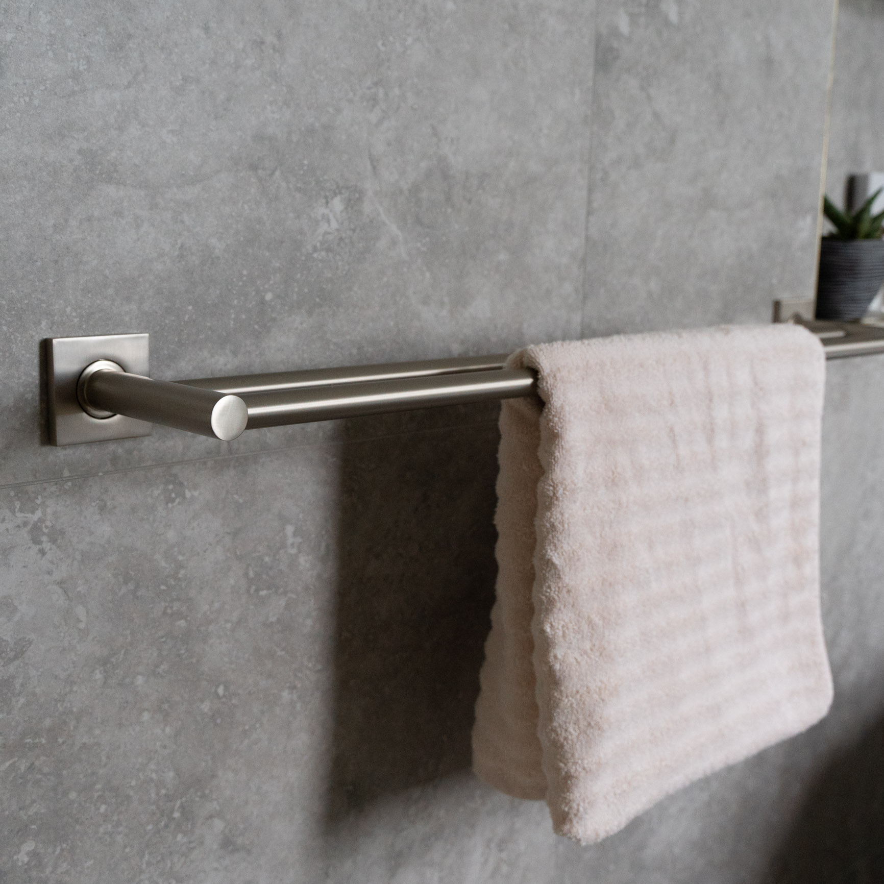 towel hooks for bathroom