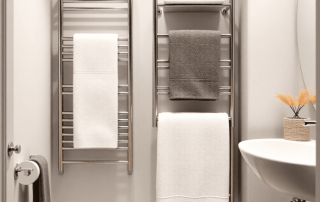 Wall-Mounted vs. Freestanding Towel Rails